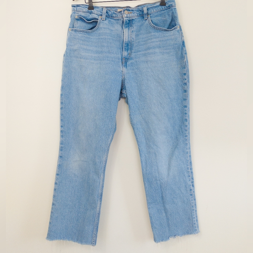 Levi's 70s High Slim Straight Light Wash Jeans 32 Raw Cut Hem High Rise
